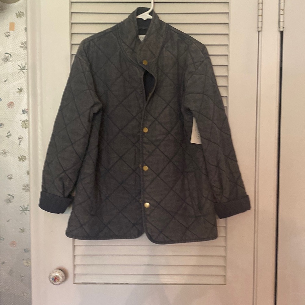 NWT size medium Boxercraft faded navy quilted jacket. Super comfortable